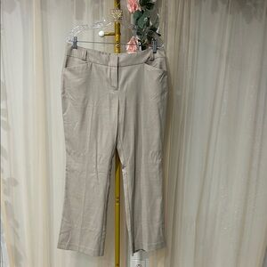 Van Heusen Women's Cream Straight Leg Pants